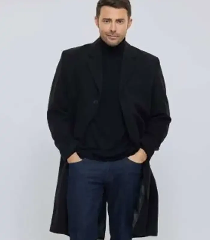 Jonathan Bennett A Keller Christmas Vacation Black Coat