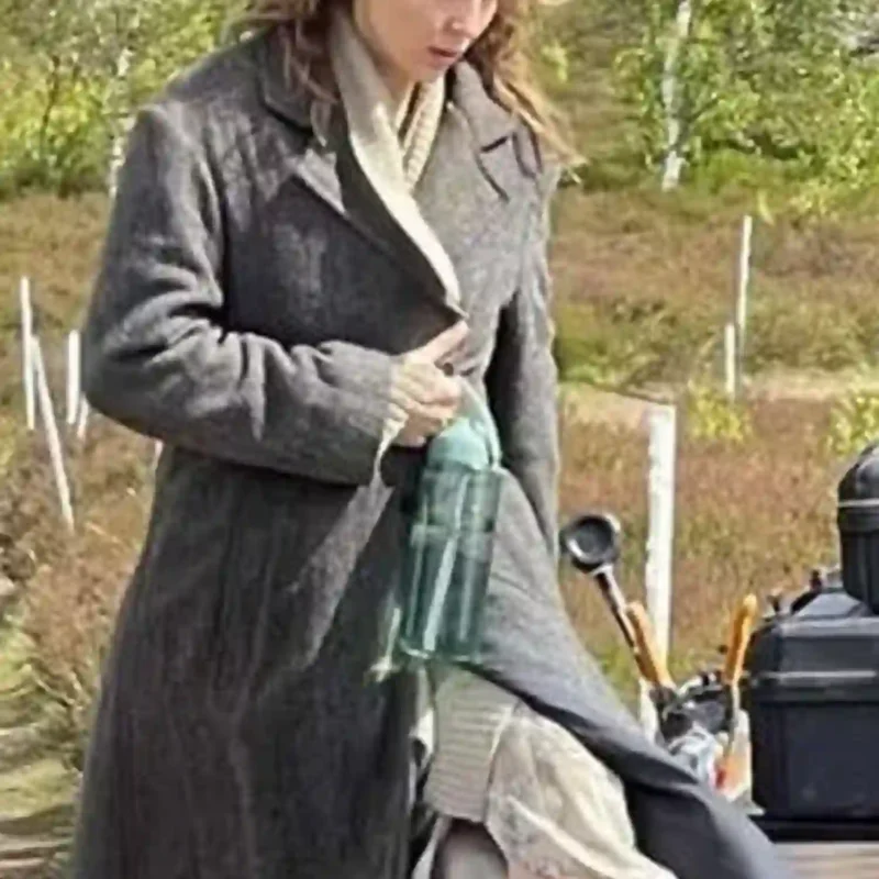 Jodie Comer Grey Coat from 28 Years Later